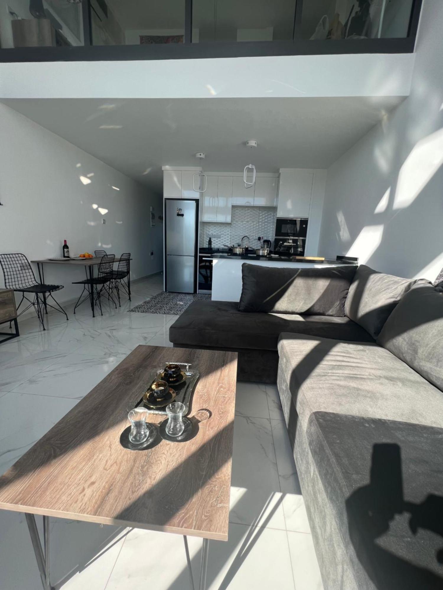 Hermes Penthouse Akanthou Экстерьер фото